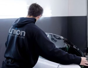 Windshield tinting in Pine Hills